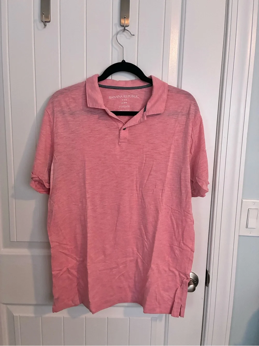 Banana Republic Men’s Coral-Pink Polo
